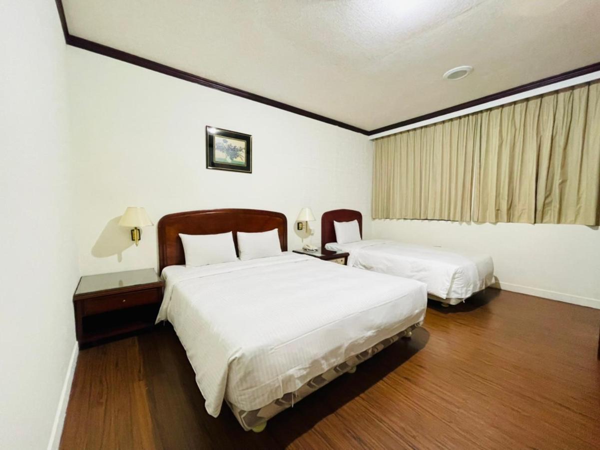טאינאן Abbo Hotel מראה חיצוני תמונה